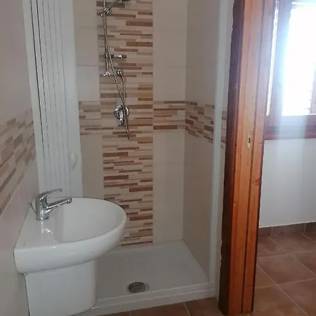 Il Castello 3* كاستل دي سانجرو