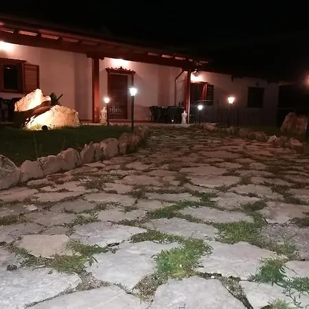 فندق مبيت وإفطار Il Castello