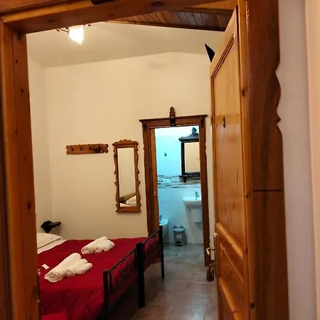 Il Castello فندق مبيت وإفطار 3*