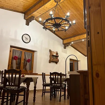 فندق مبيت وإفطار Il Castello 3*