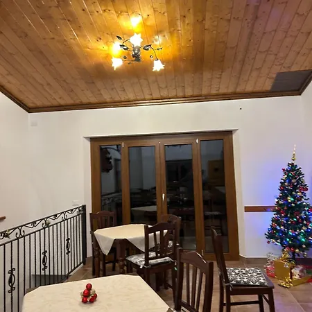 فندق مبيت وإفطار Il Castello 3*