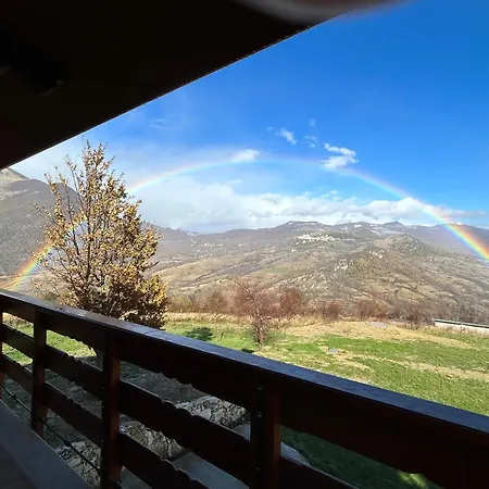 Il Castello فندق مبيت وإفطار كاستل دي سانجرو