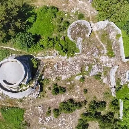 Il Castello 3*