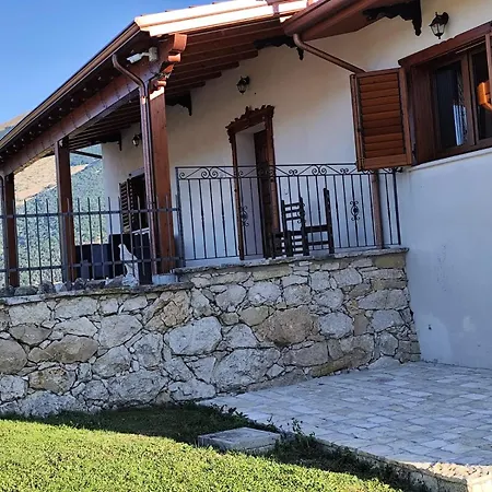 Il Castello Bed & Breakfast Castel Di Sangro